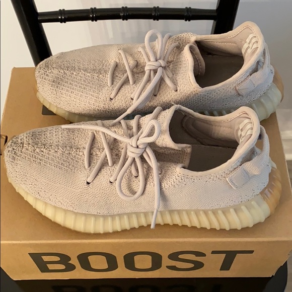 yeezy sesame size 9.5